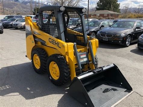 gehl skid steer specifications